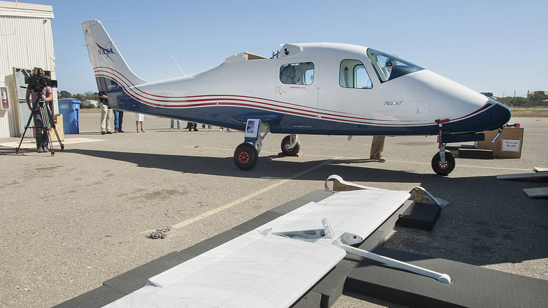 Η NASA παρουσίασε το πρώτο ηλεκτρικό αεροπλάνο της Χ-57 που θα πετάξει το 2020